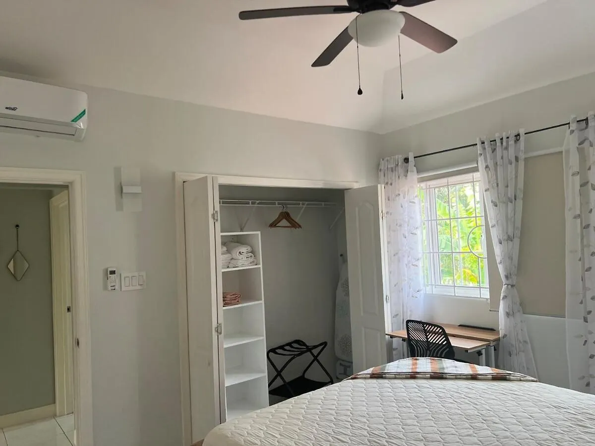 Montego Bay Getaway Home 아파트 몬테고 베이