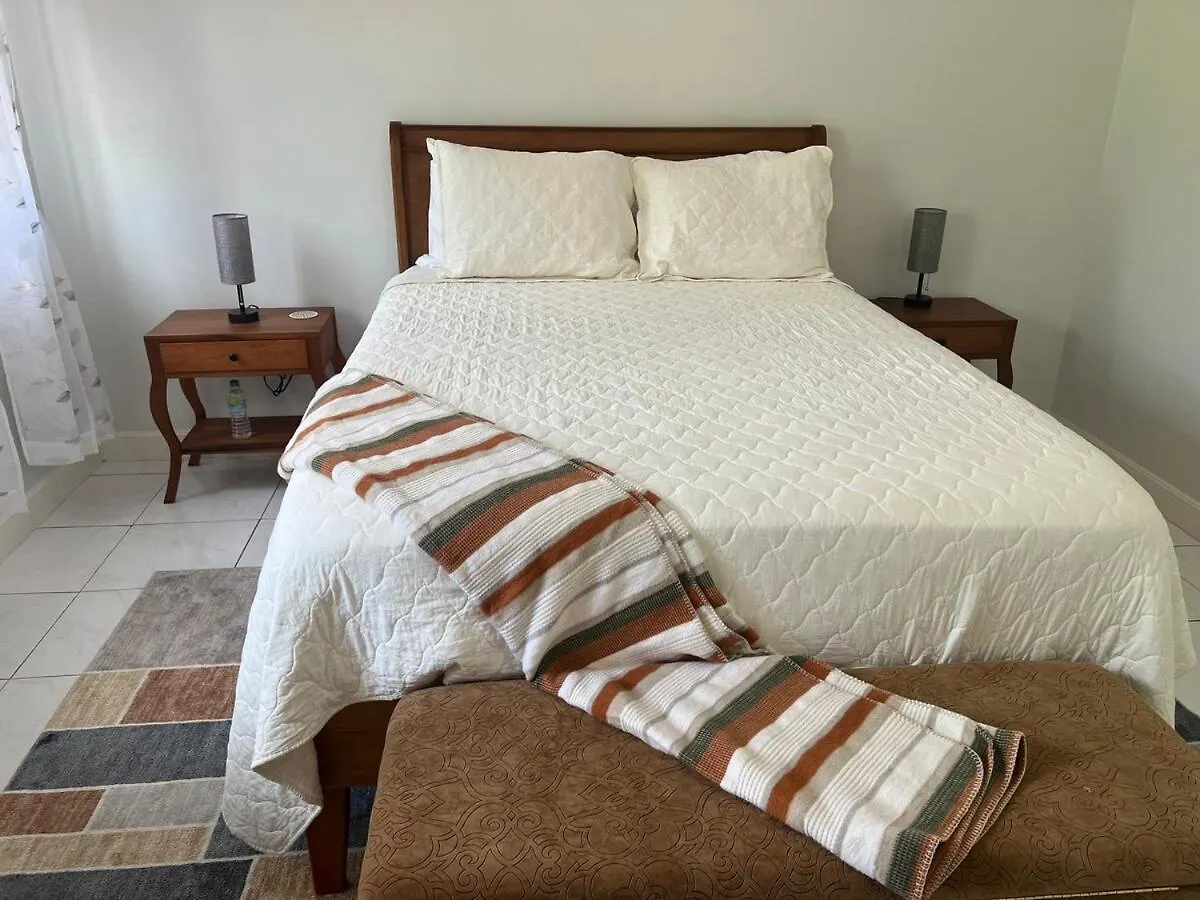 Montego Bay Getaway Home 자메이카